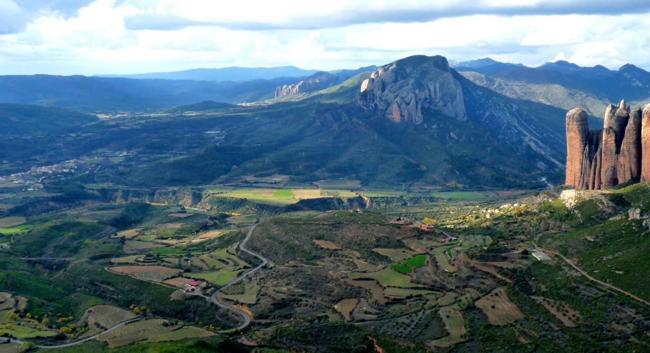 Natura Jordan Murillo de Gállego Esterno foto
